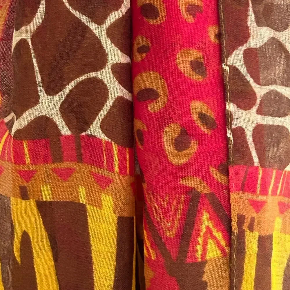 Bongo animal print giraffe brown red scarf